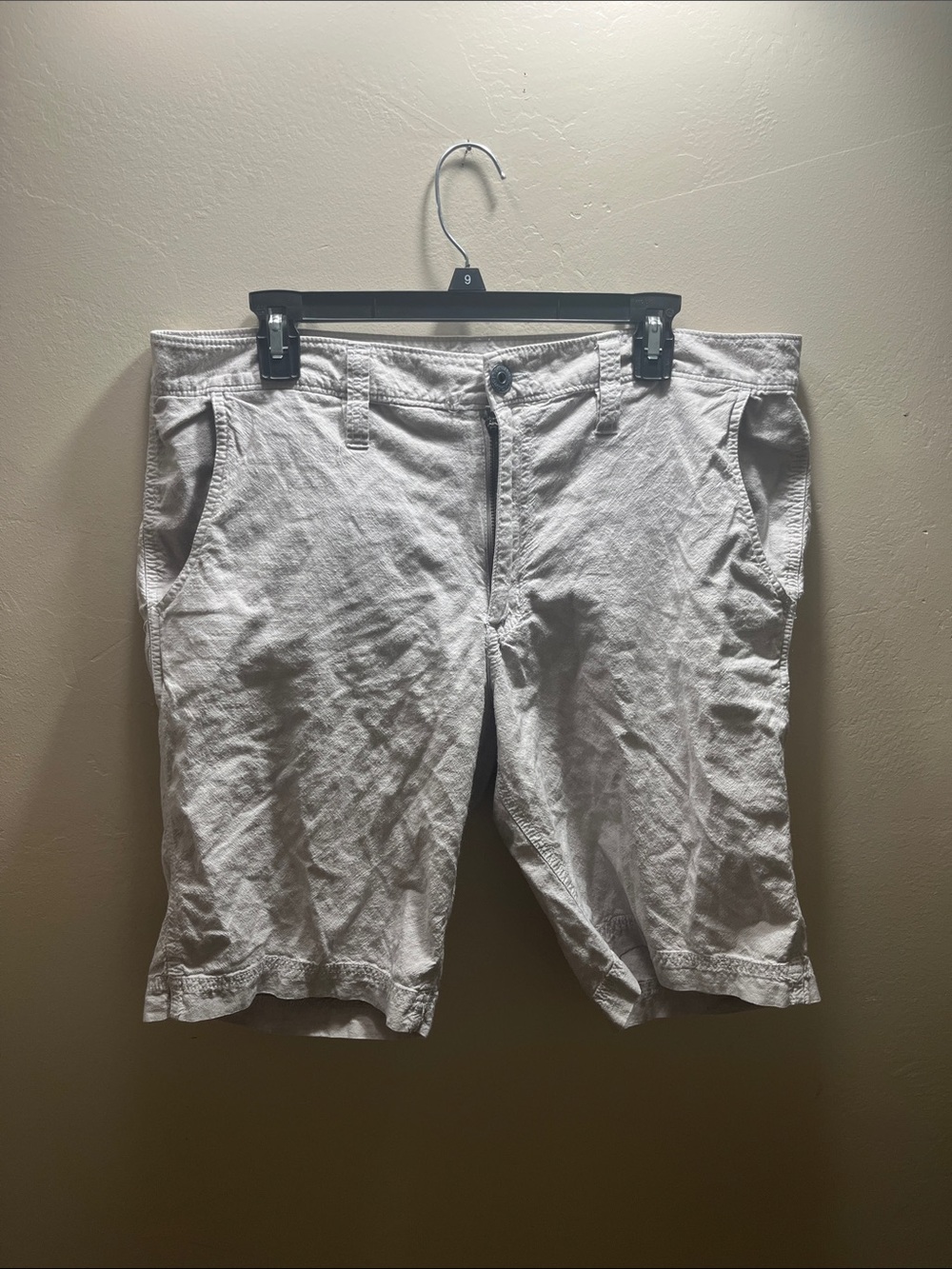 INC International Concepts White Flat-Front Men's Shorts